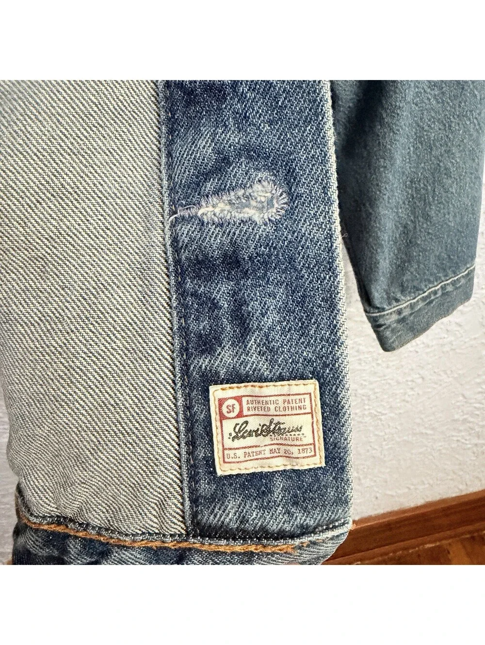 Levi Strauss Signature Men’s Trucker Jean Jacket Blue XL Button Front Pockets